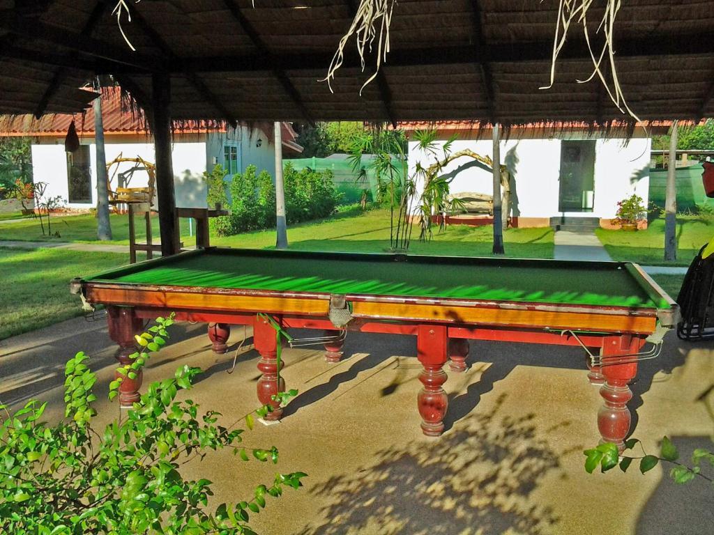 Moon River Resort Ubon Ratchathani Exterior foto