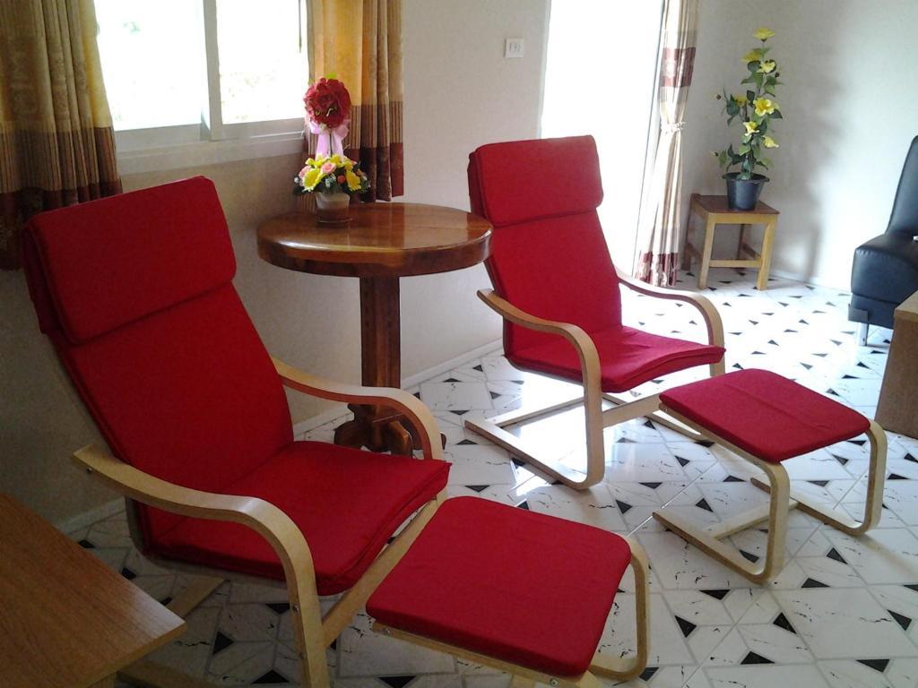 Moon River Resort Ubon Ratchathani Quarto foto
